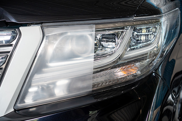 How Professional Headlight Restoration Improves Visibility and Appearance
