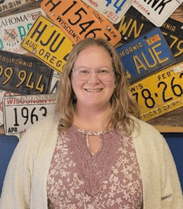 Tom's Auto Center - Jen, Office Manager